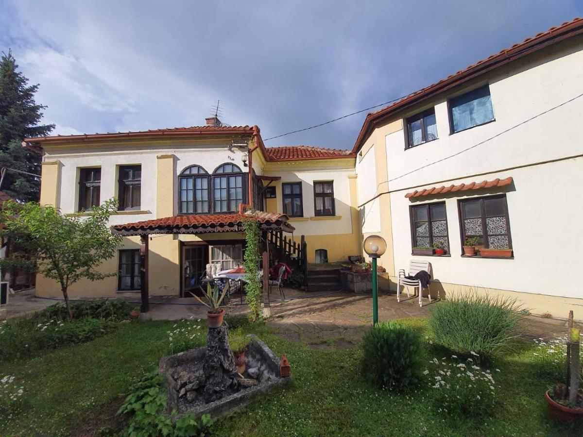 Apartmán Garickina Kuca Pirot Exteriér fotografie